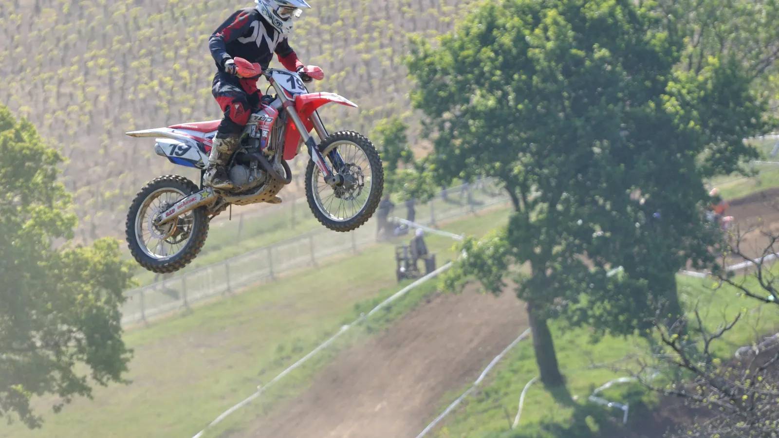 Your first motocross track day: the complete preparation guide