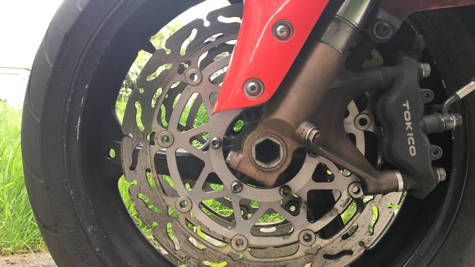 Brake pad intervals for motocross and enduro