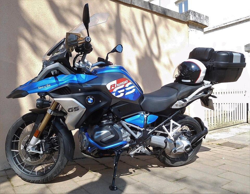 Adventure / Touring motorcycle